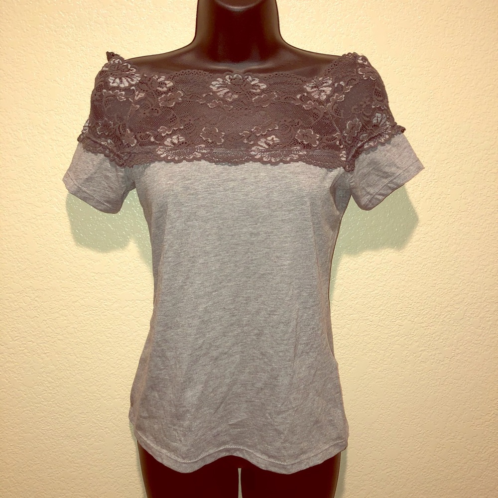 H&M gray off the sleeve lace top NWT